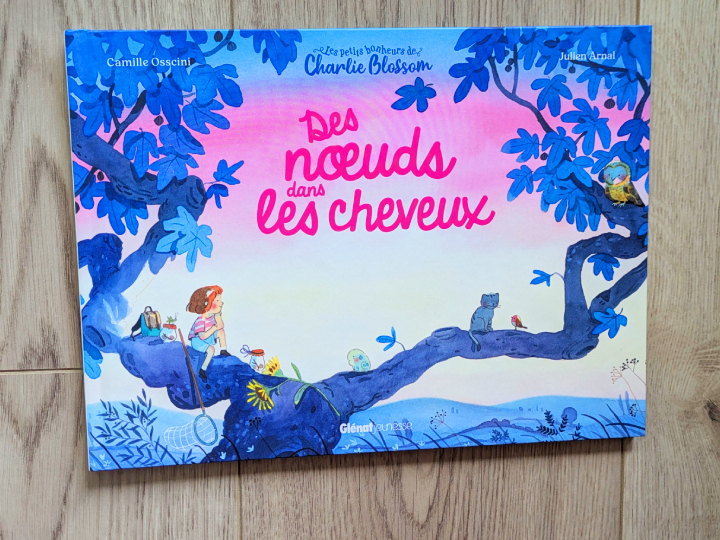 Des noeuds dans les cheveux de Camille Osscini et Julien Arnal.