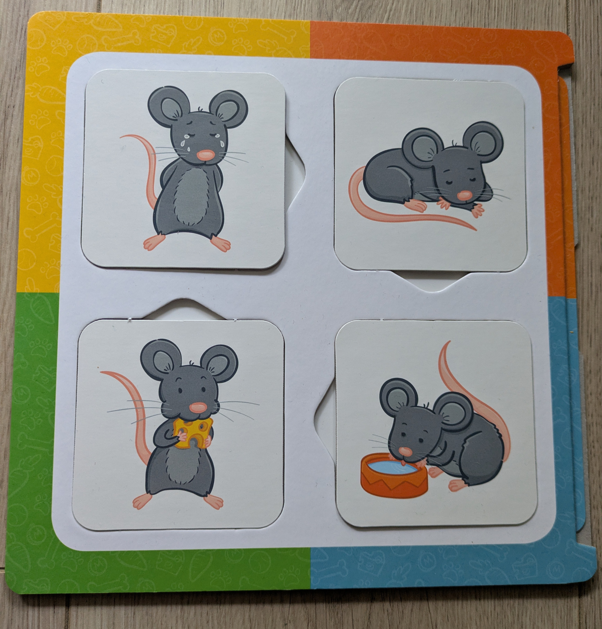 Cartes différentes action avec plateau et carte mises