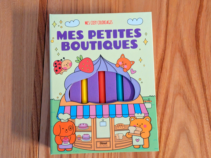 Mes cosy coloriages Mes petites boutiques de Angelina De Sol.