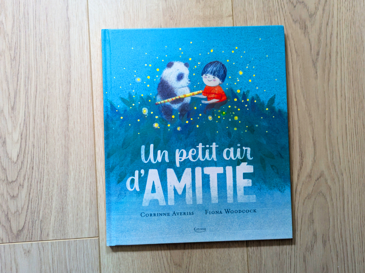 Un petit air d'amitié de Corinne Averiss et Fiona Woodcock